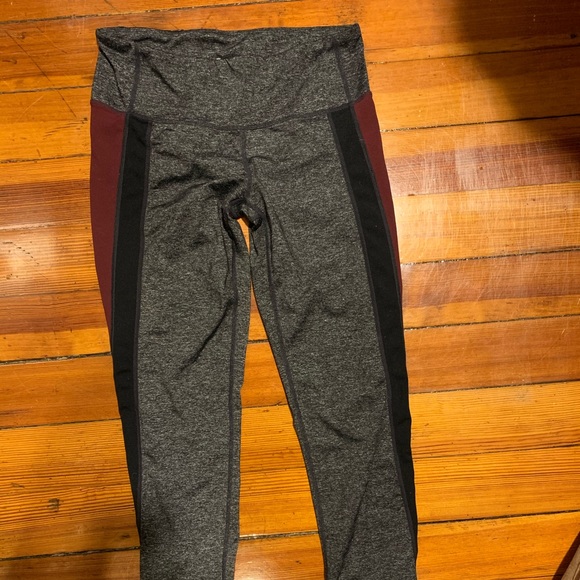 Gap fit leggings size small - Picture 1 of 1